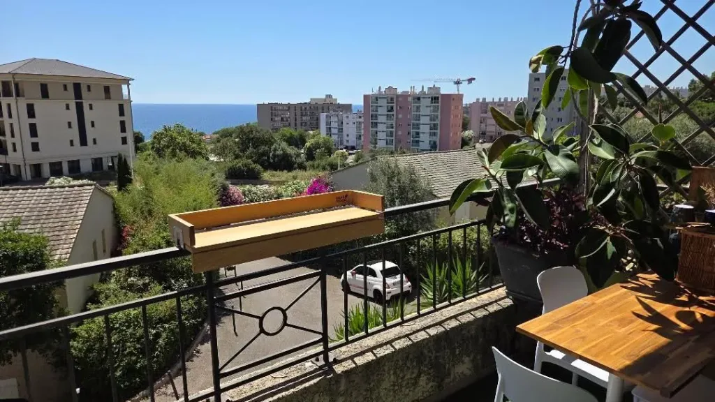 Kraswood Balkontisch Holz Meerblick balkon